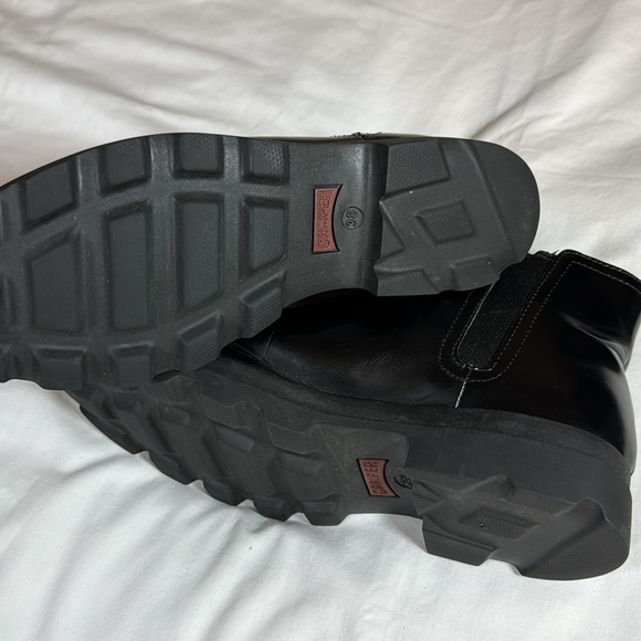 Camper Black Patent Leather Chunky Chelsea Boots Size 38/ 7.5 - Picture 4 of 9